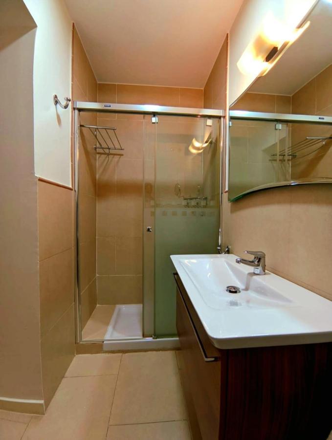 Apartamento Spinola Home إشبيلية المظهر الخارجي الصورة